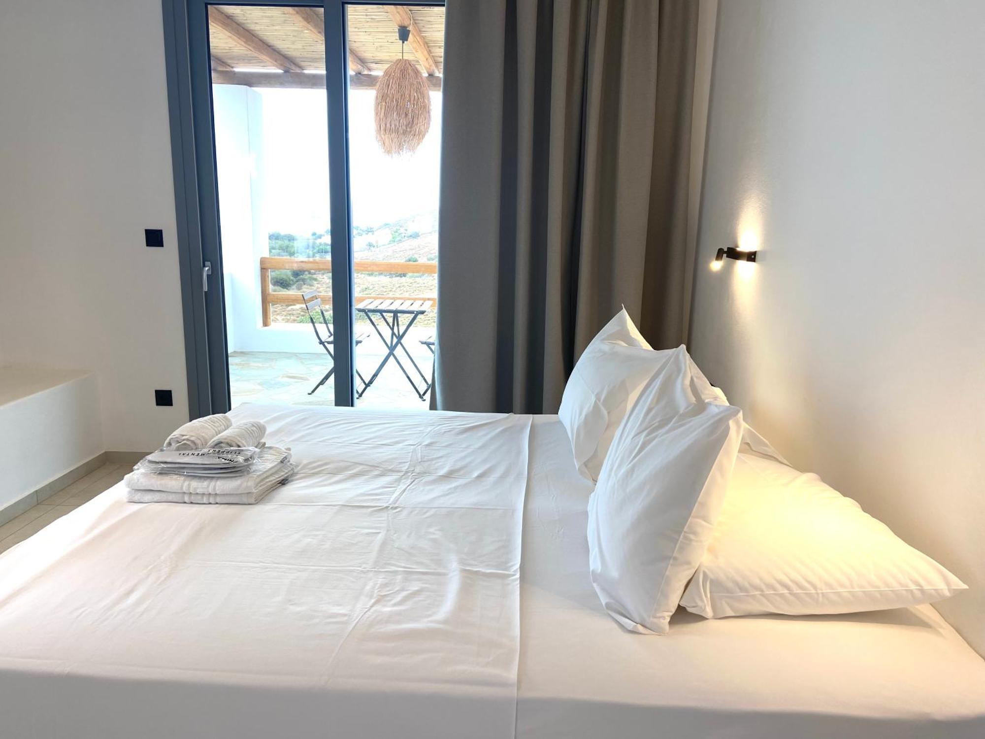 Spanos Apartments Agios Petros  Exterior photo